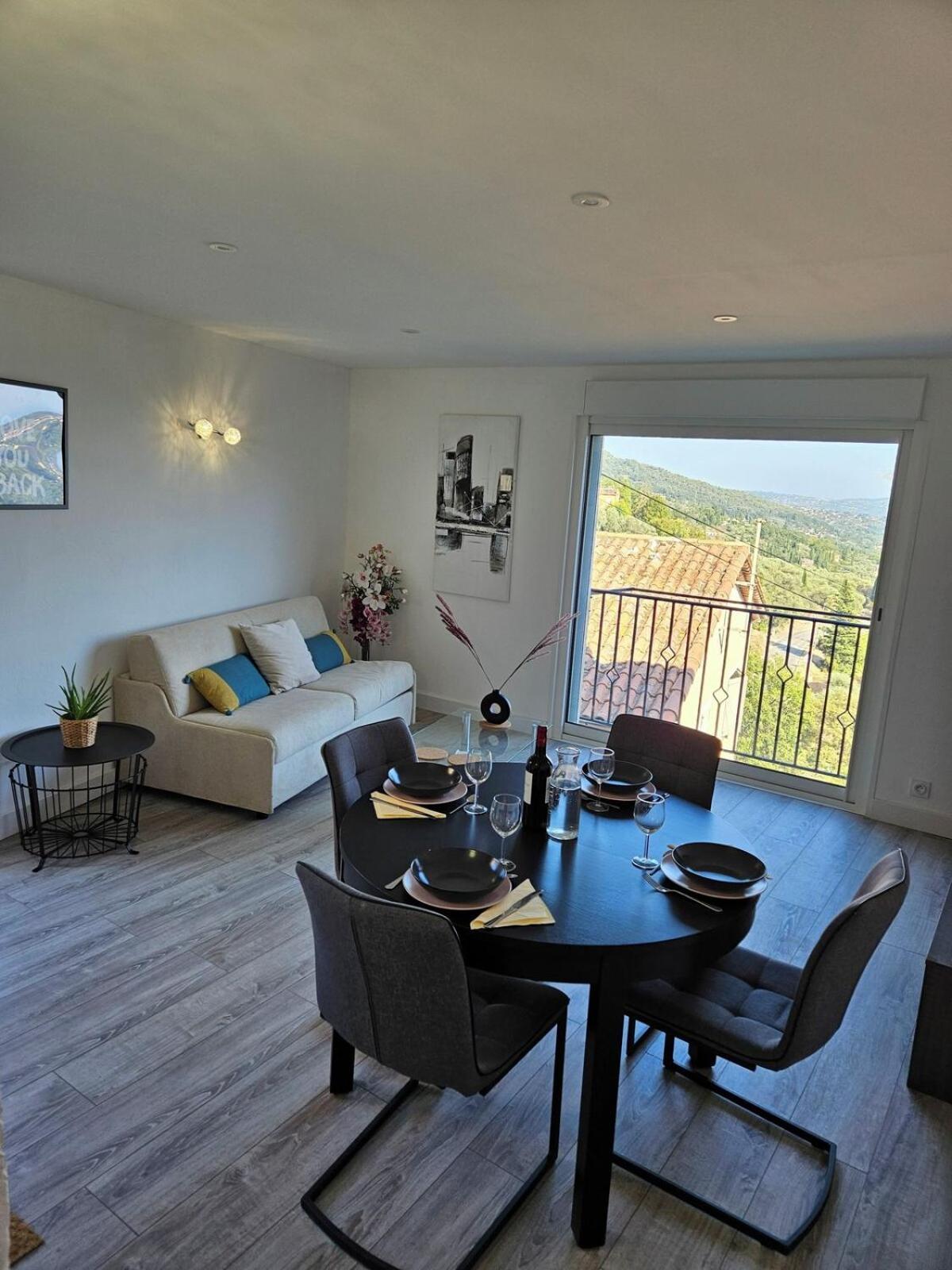 Vue Mer, Au Calme, Avec Jardin ! Spéracèdes Esterno foto